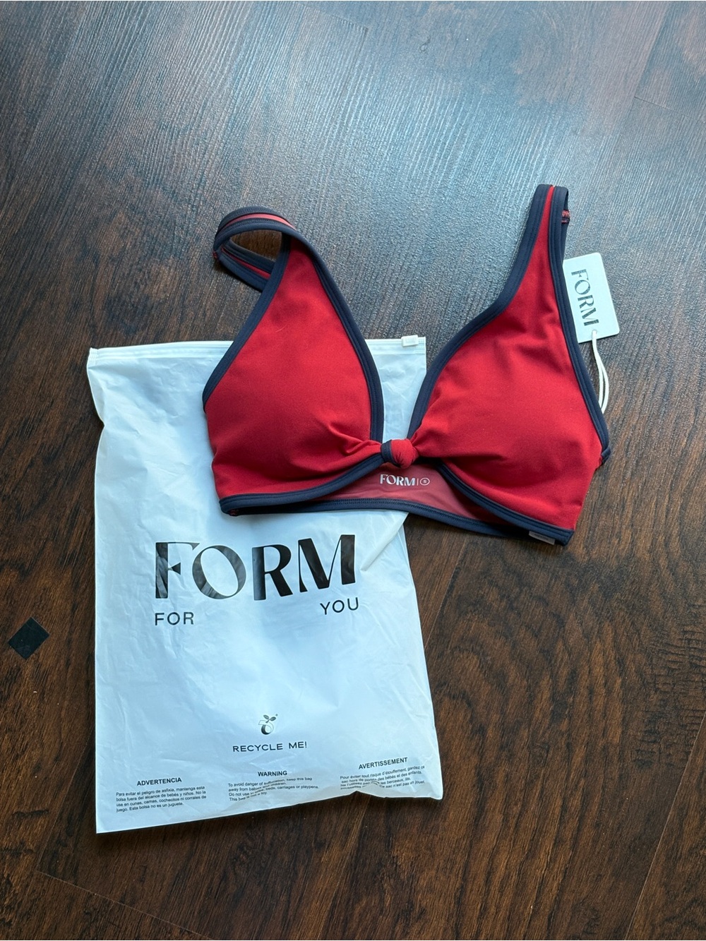 Form active knot bra